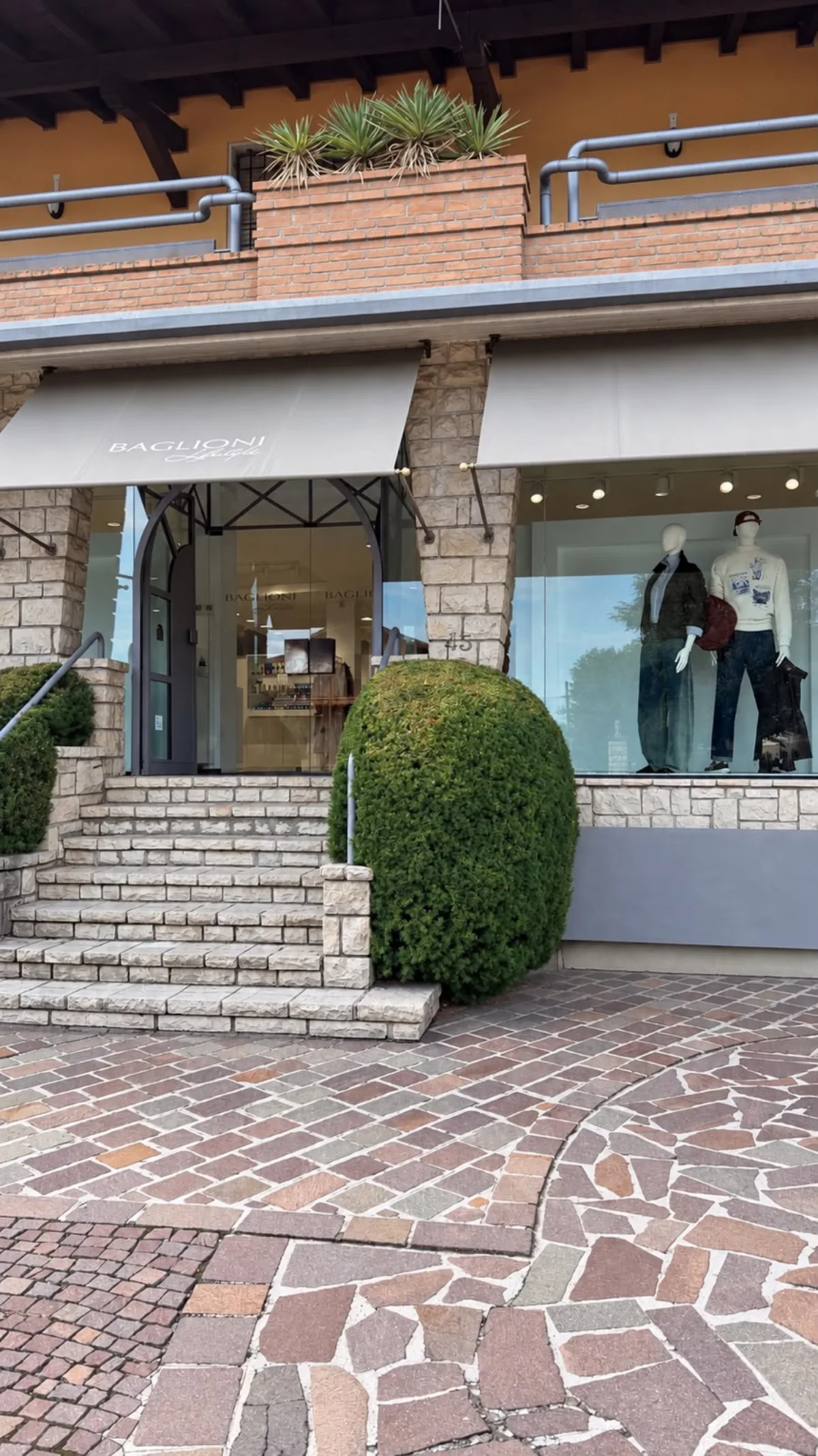 Ingresso del negozio Baglioni Lifestyle